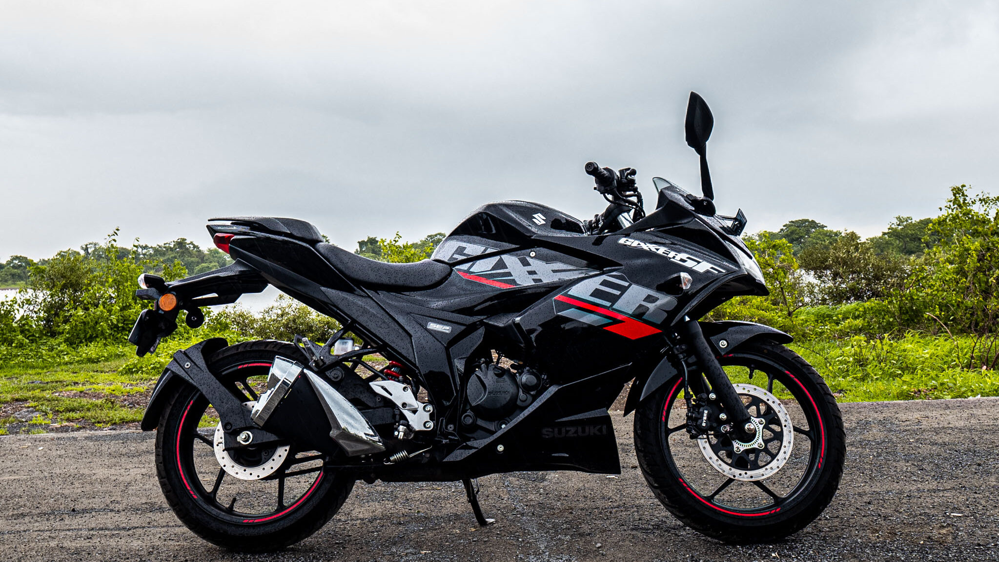 Suzuki Gixxer SF